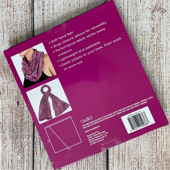 Champion Lightweight Snap Scarf - Picture 6 of 6